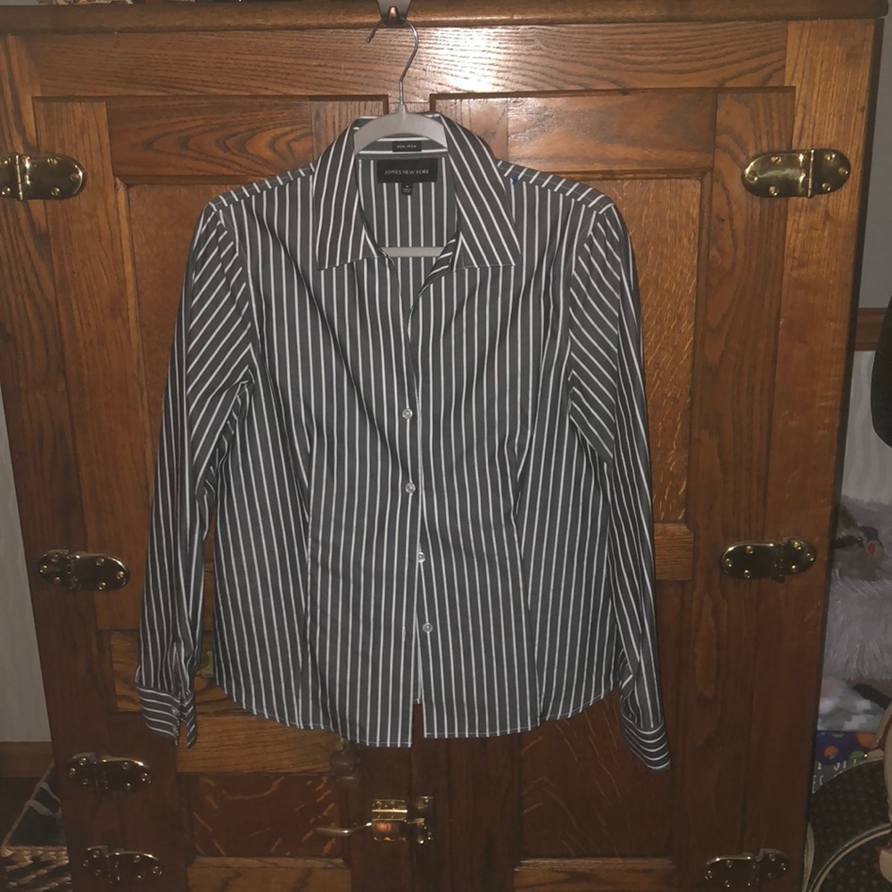 Jones New York Striped Collar Botton Up
